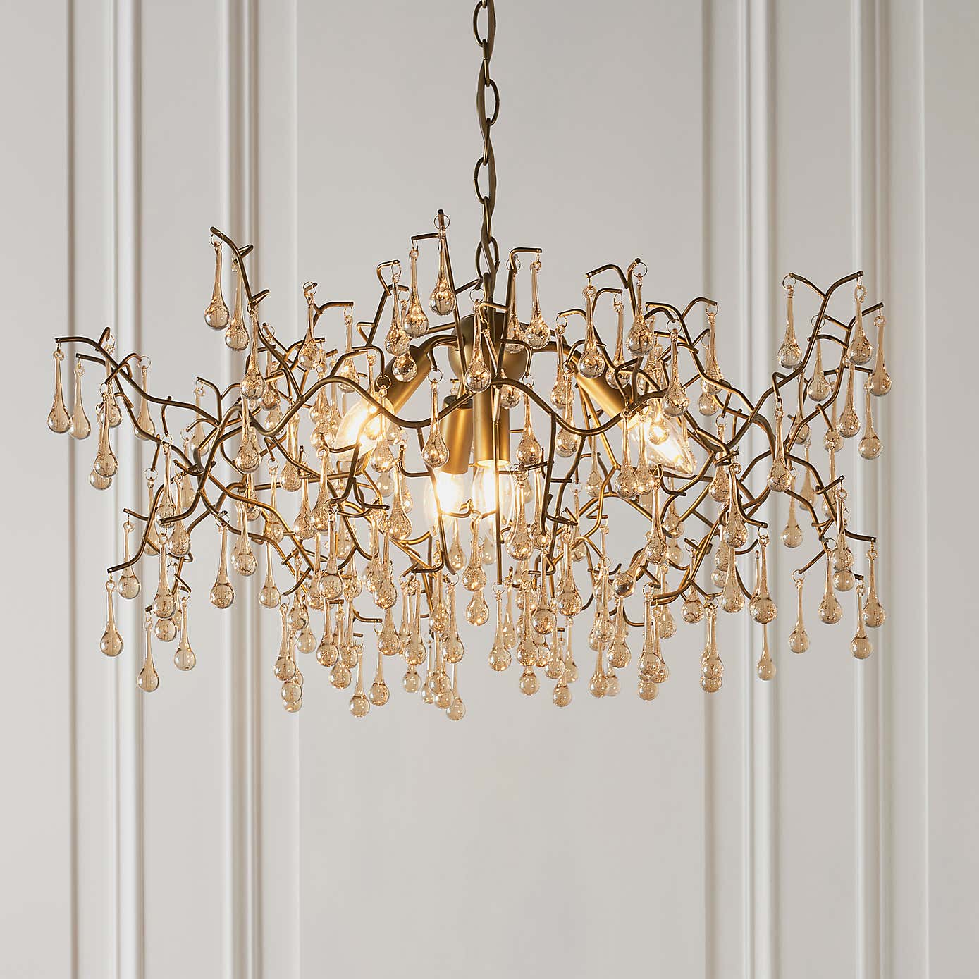 Vogue Wisteria 4 Light Pendant Light
