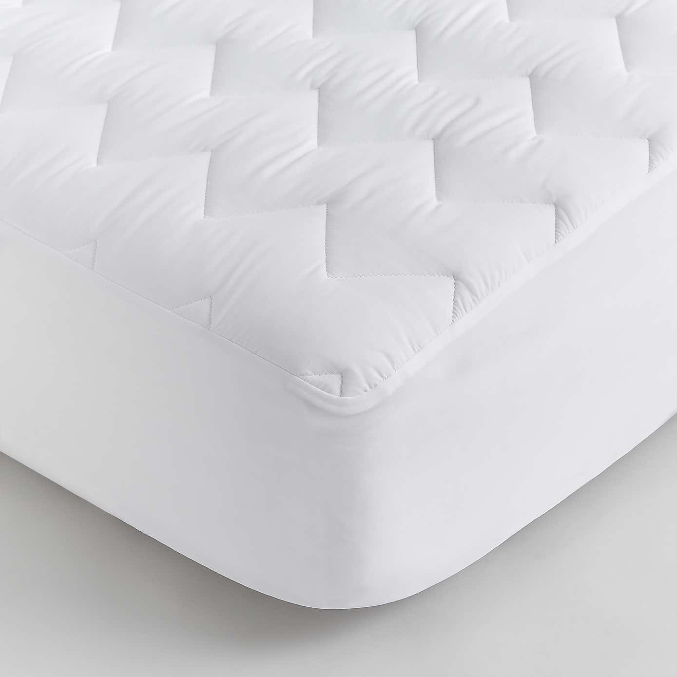 Fogarty Temperature Balance Mattress Protector