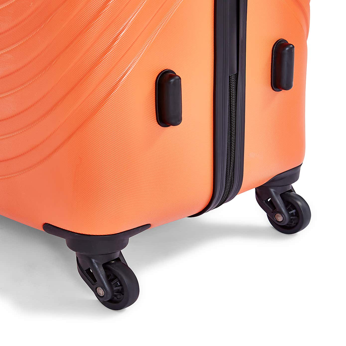 Elements Hard Shell Suitcase