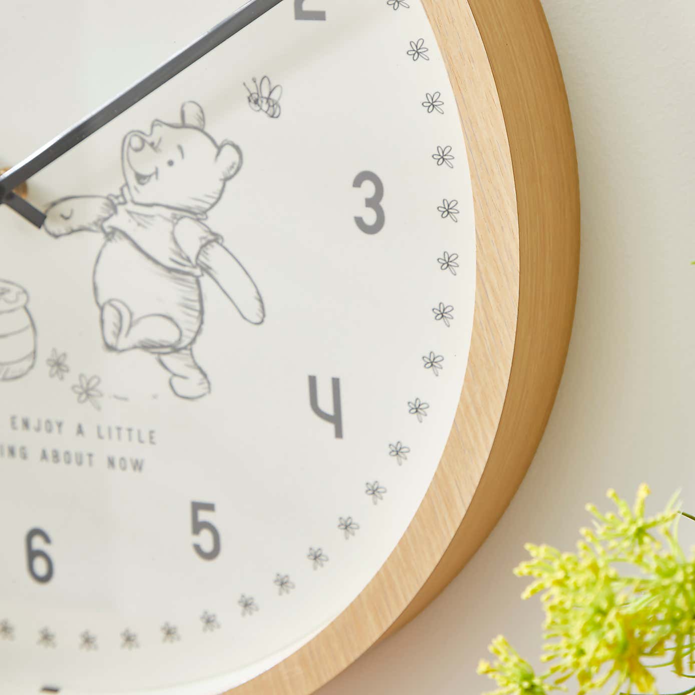 Winnie the Pooh Clock 41cm