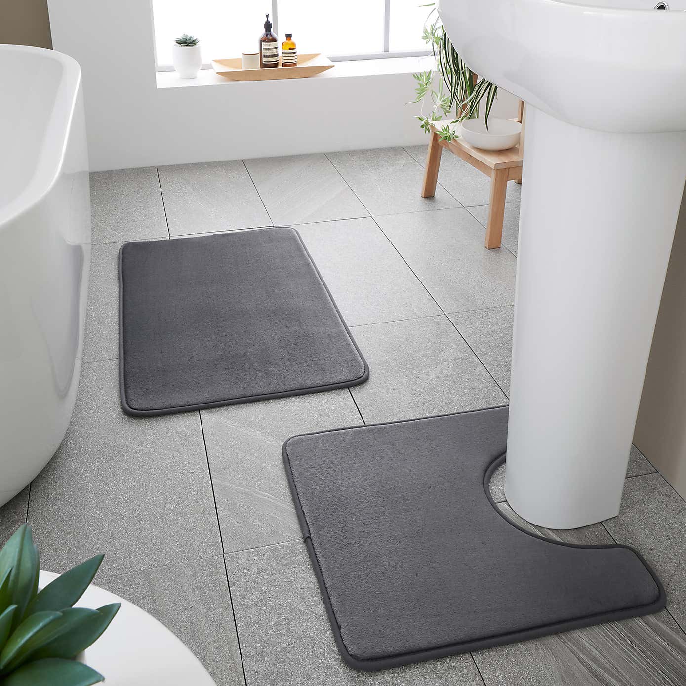 Catherine Lansfield Anti Bacterial Memory Foam Bath Mat and Pedestal Mat