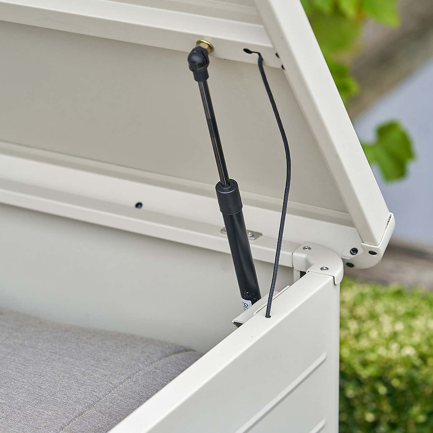 Pacific Lifestyle Rhode Island Small Galvanised Steel Cushion Box