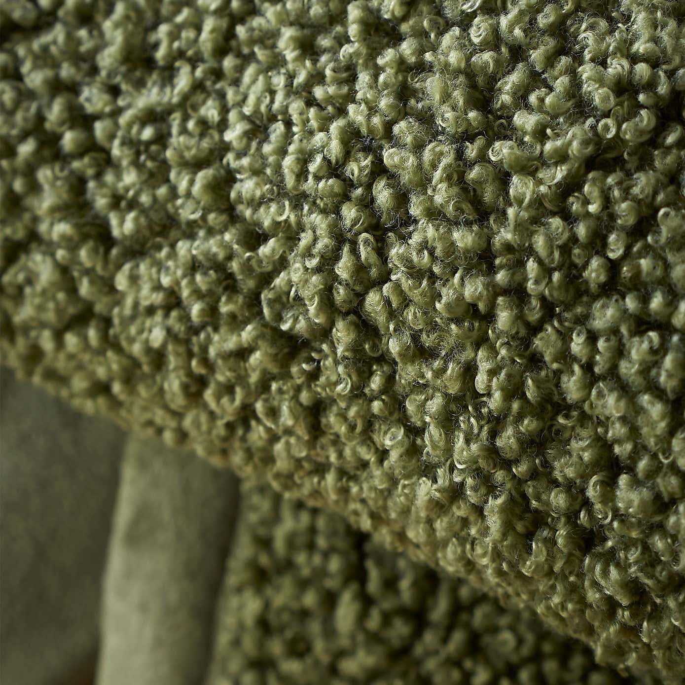 So Soft Velvet Boucle Throw 130cm x 170cm