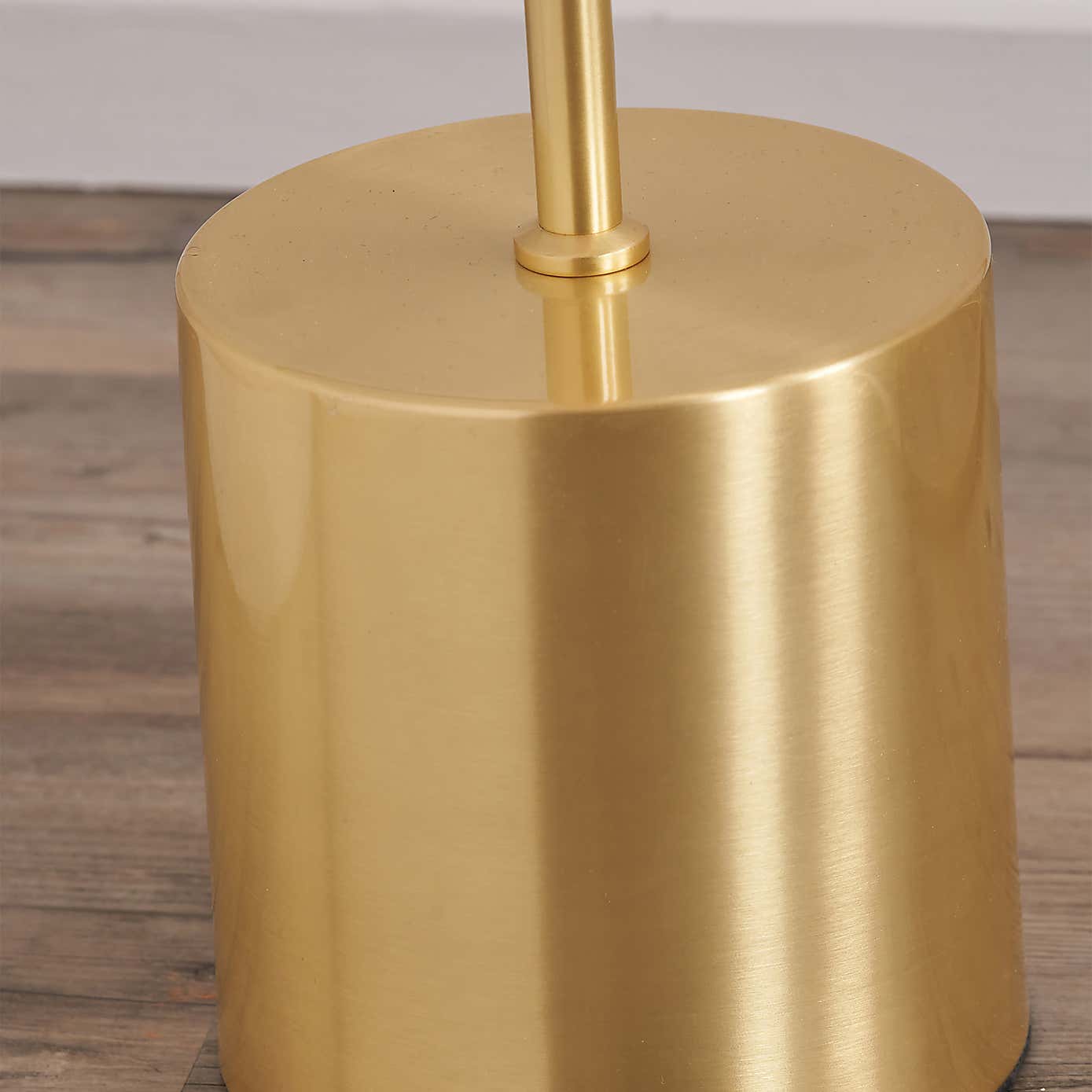 Bella Squoval Floor Lamp