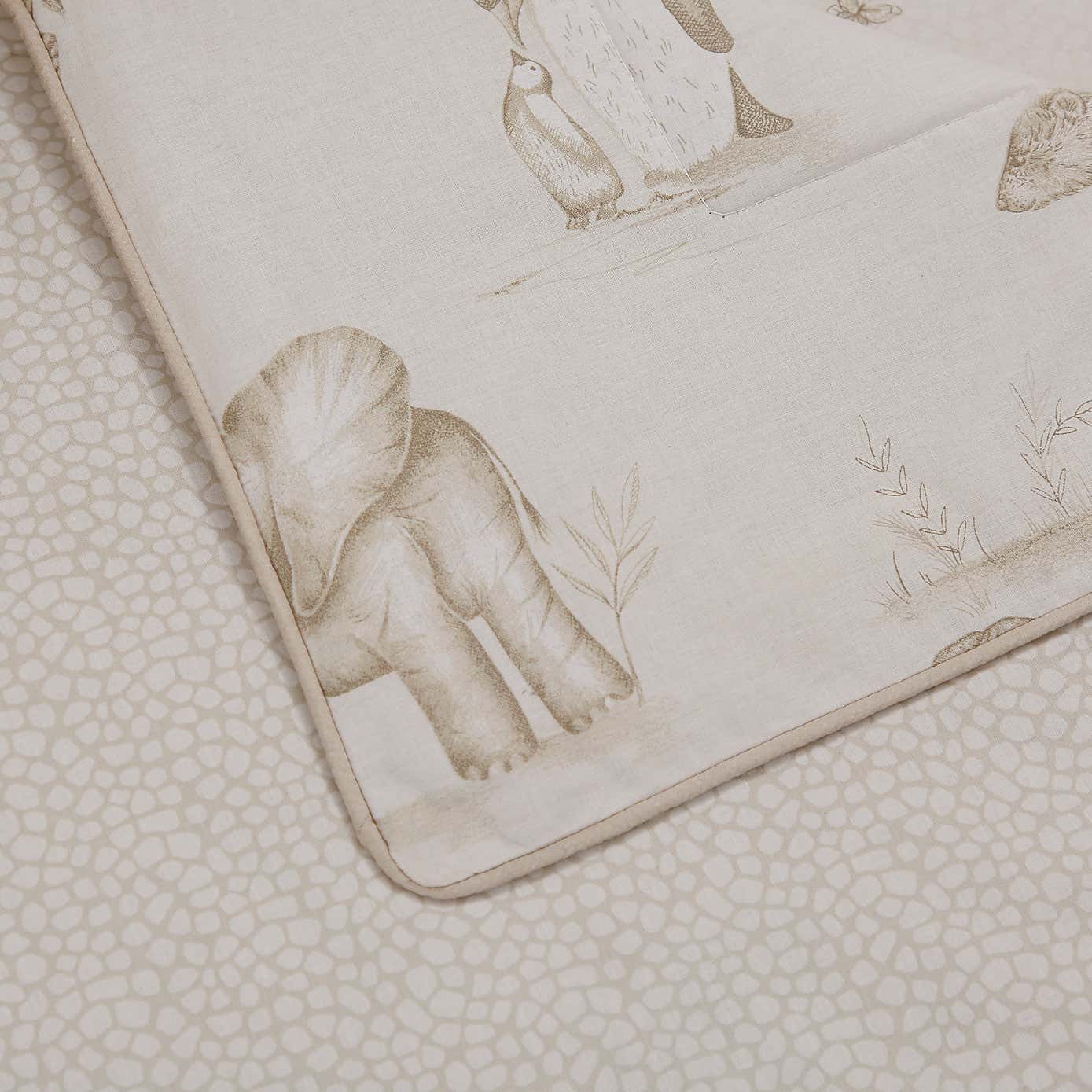 Sketched Animal 4 Tog Cot Coverless Duvet