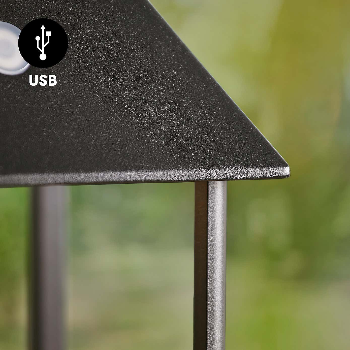 Vogue Hatti Outdoor USB Rechargeable Table Light