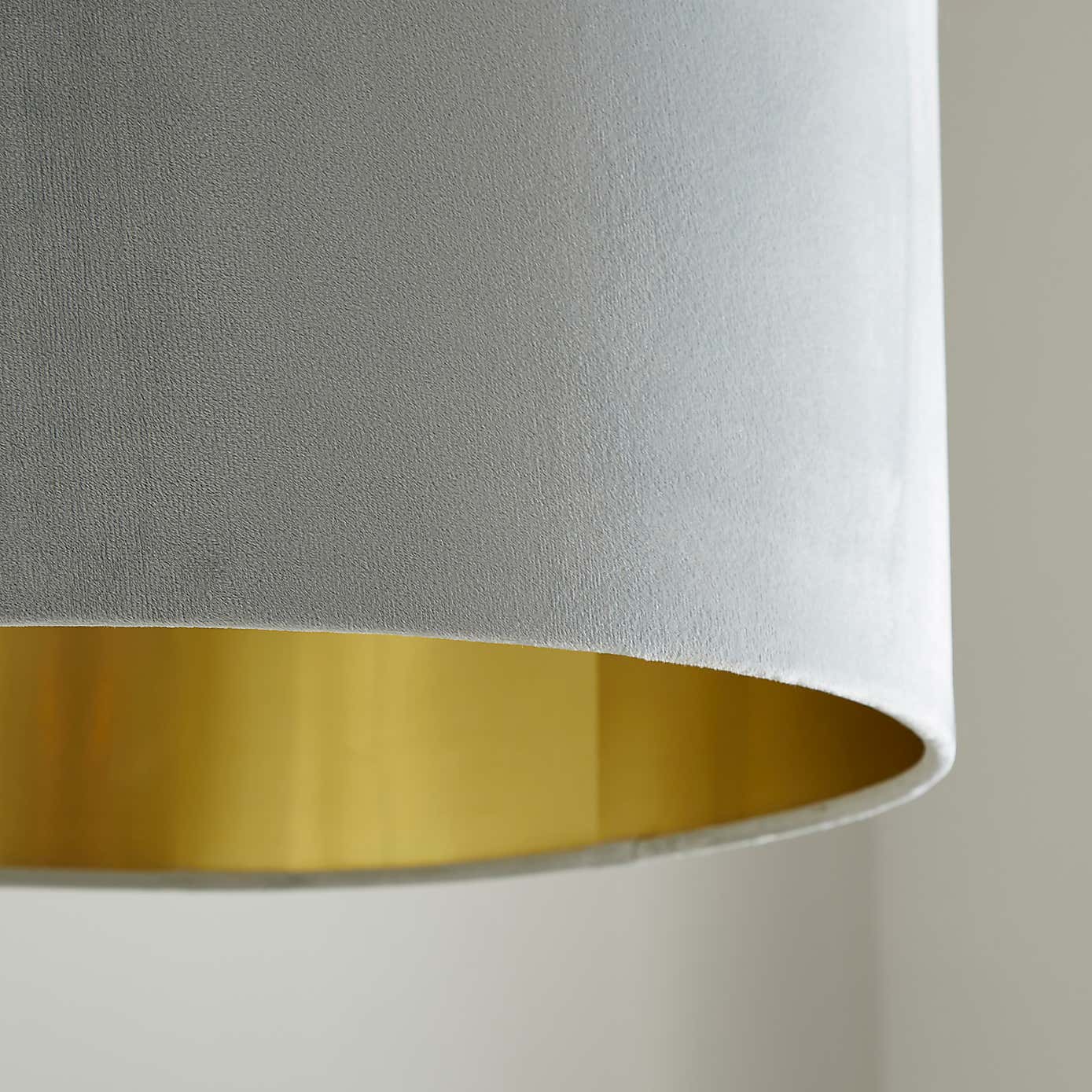 Ari Velvet Drum Lamp Shade