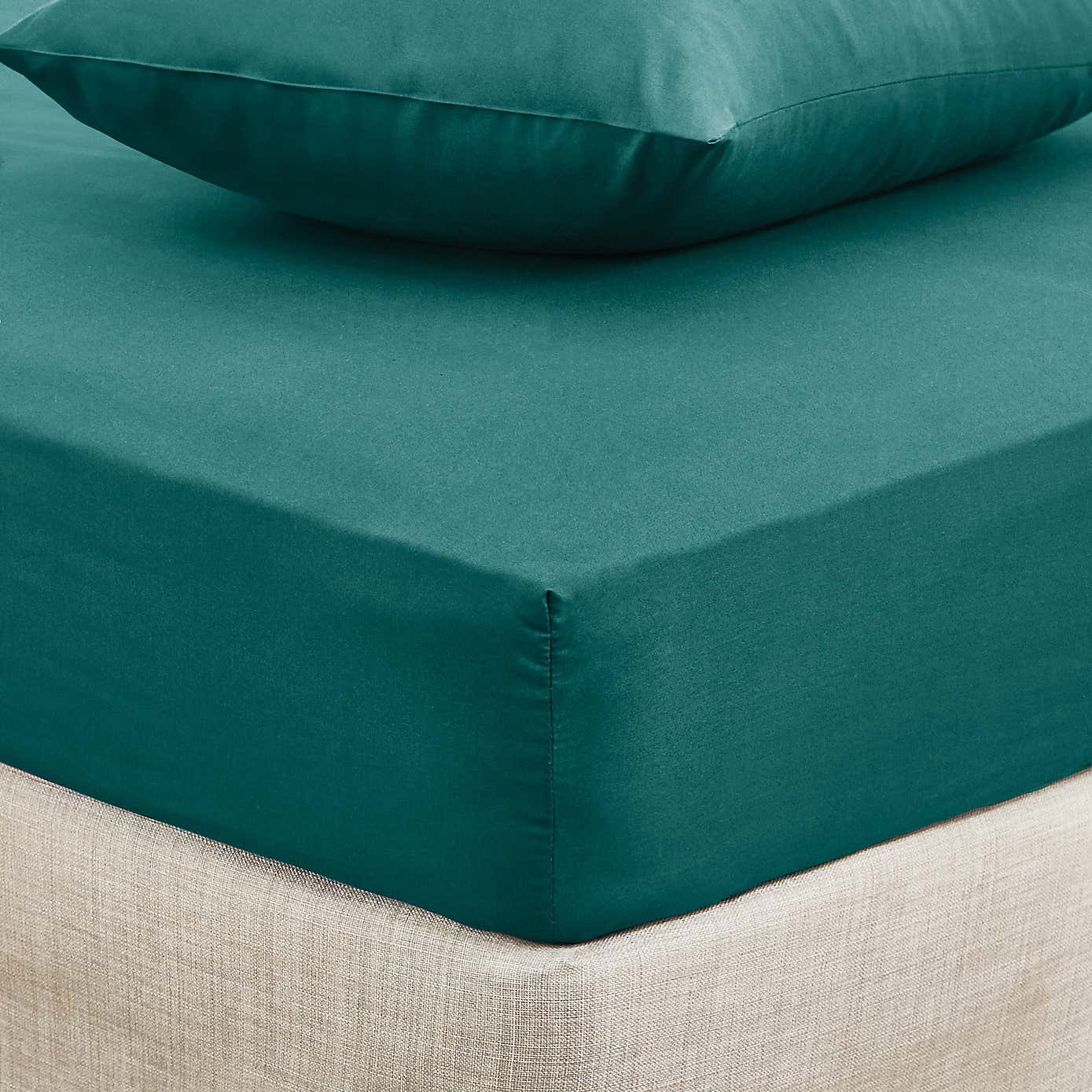 Non Iron Plain Fitted Sheet