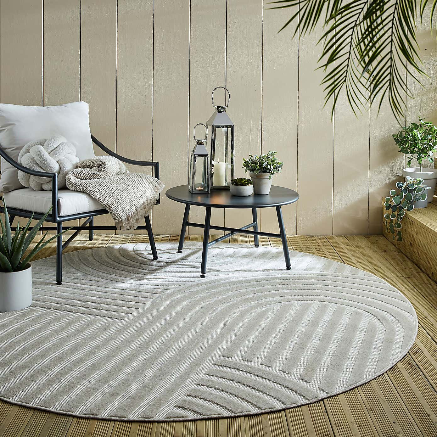 Lune Luxe Abstract Indoor Outdoor Round Rug