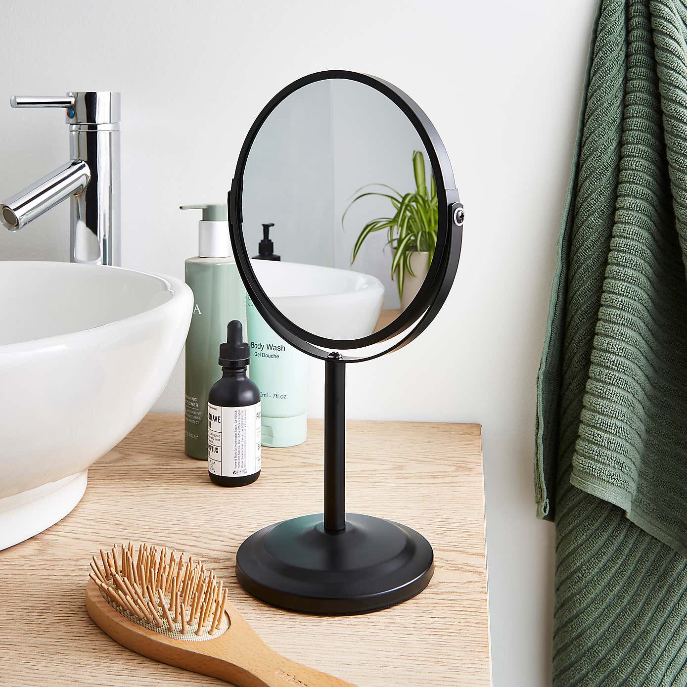 Classic Free Standing Dressing Table Mirror