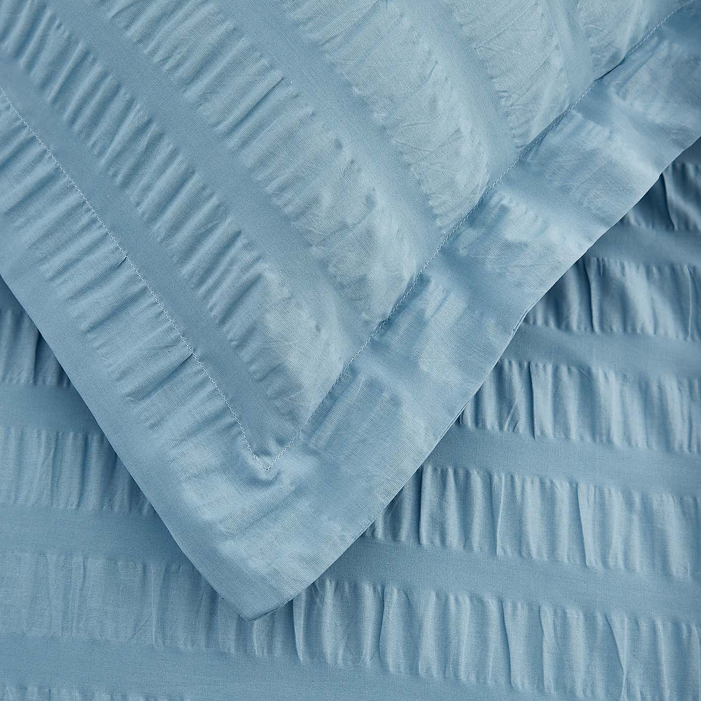 Aria Seersucker Oxford Pillowcase
