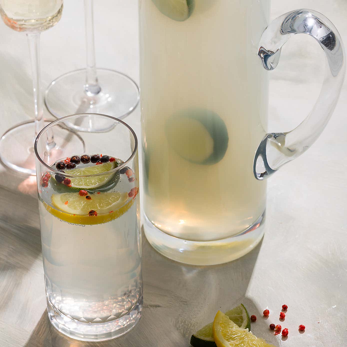 Ravenhead Glass Jug, 1.7L