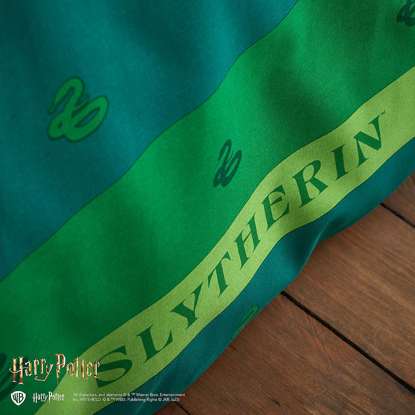 Harry Potter Slytherin Reversible Duvet Cover and Pillowcase Set