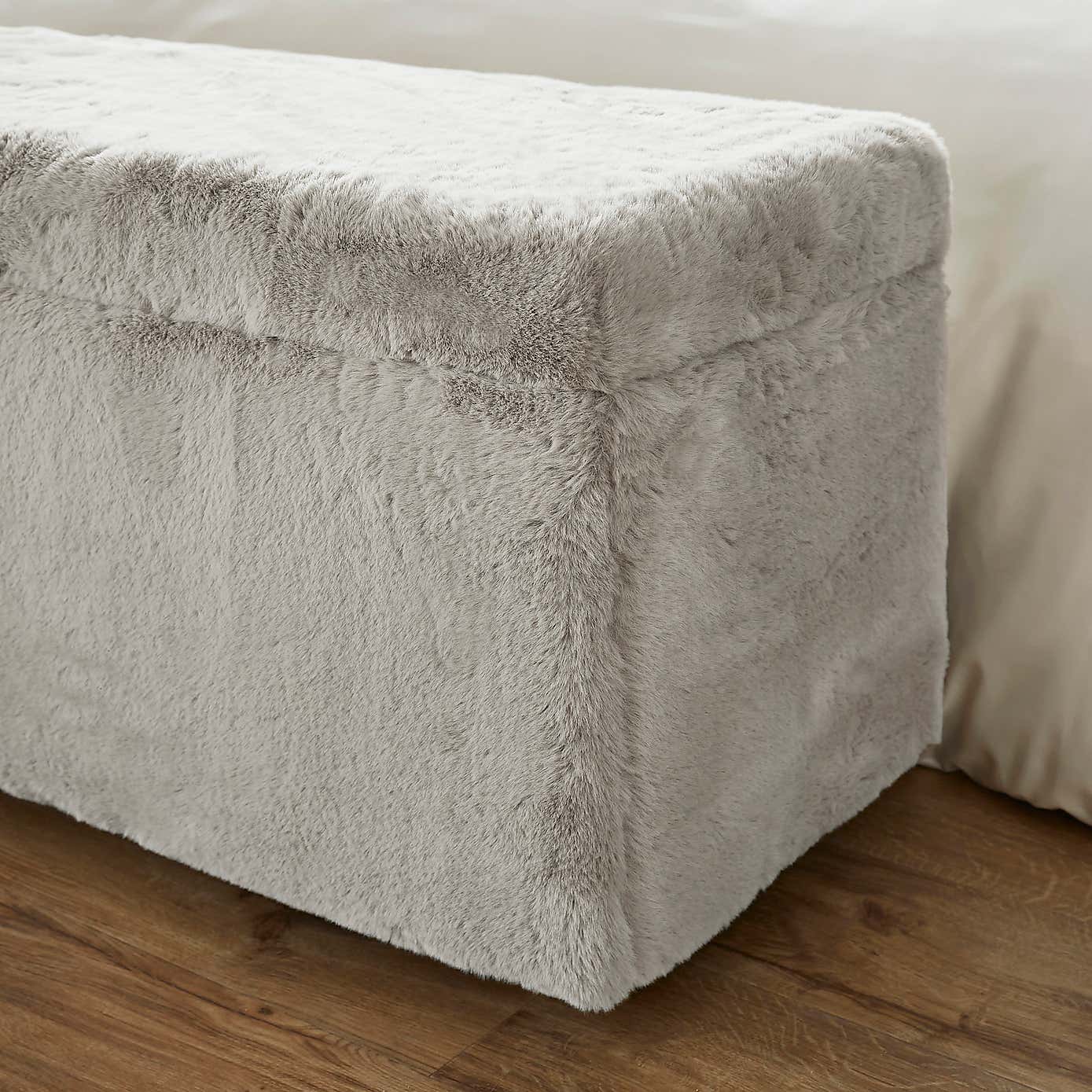 Elysia End of Bed Ottoman, Faux Fur