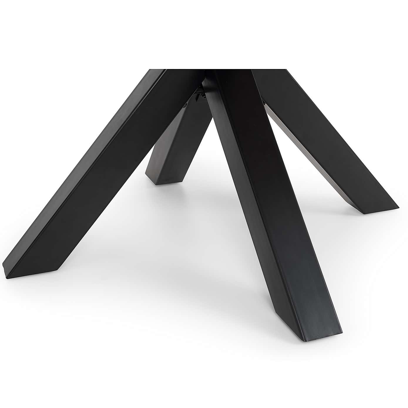 Berwick Round Dining Table with 4 Hobart Chairs