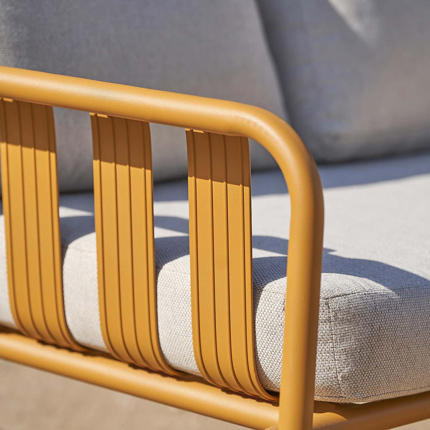 Pacific Lifestyle Valletta Outdoor Seating Set