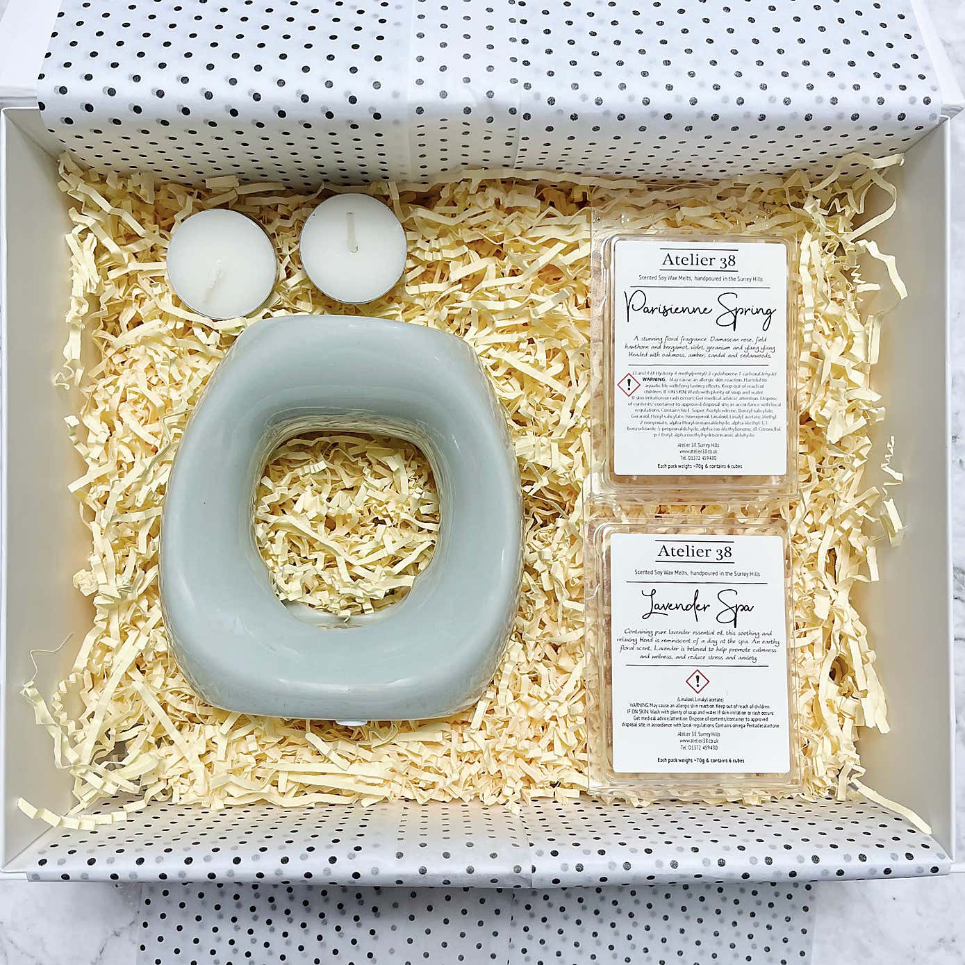 Atelier 38 Oval Burner and Floral Wax Melt Gift Set