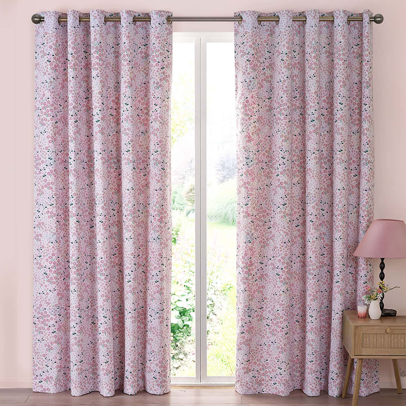 Catherine Lansfield Tilly Floral Reversible Eyelet Curtains
