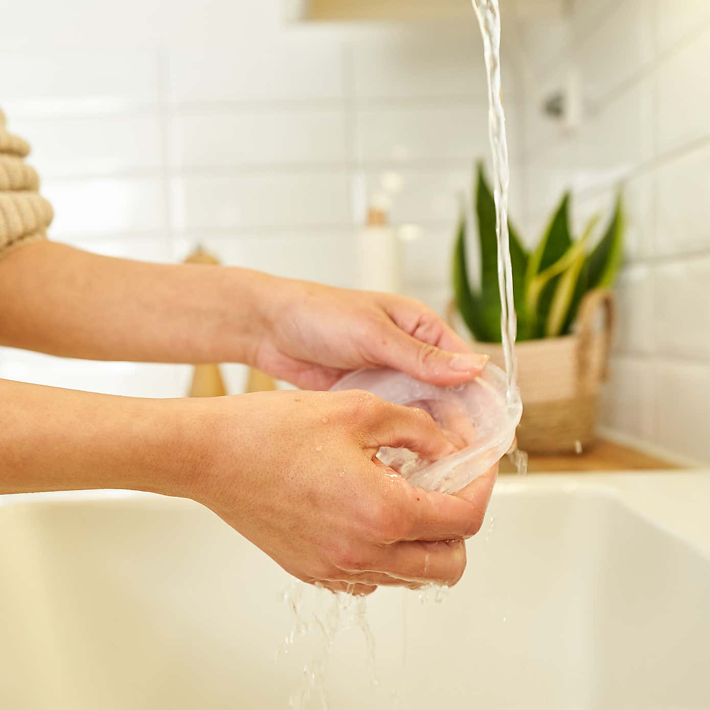 Set of 2 Bacofoil Medium Silicone Lids