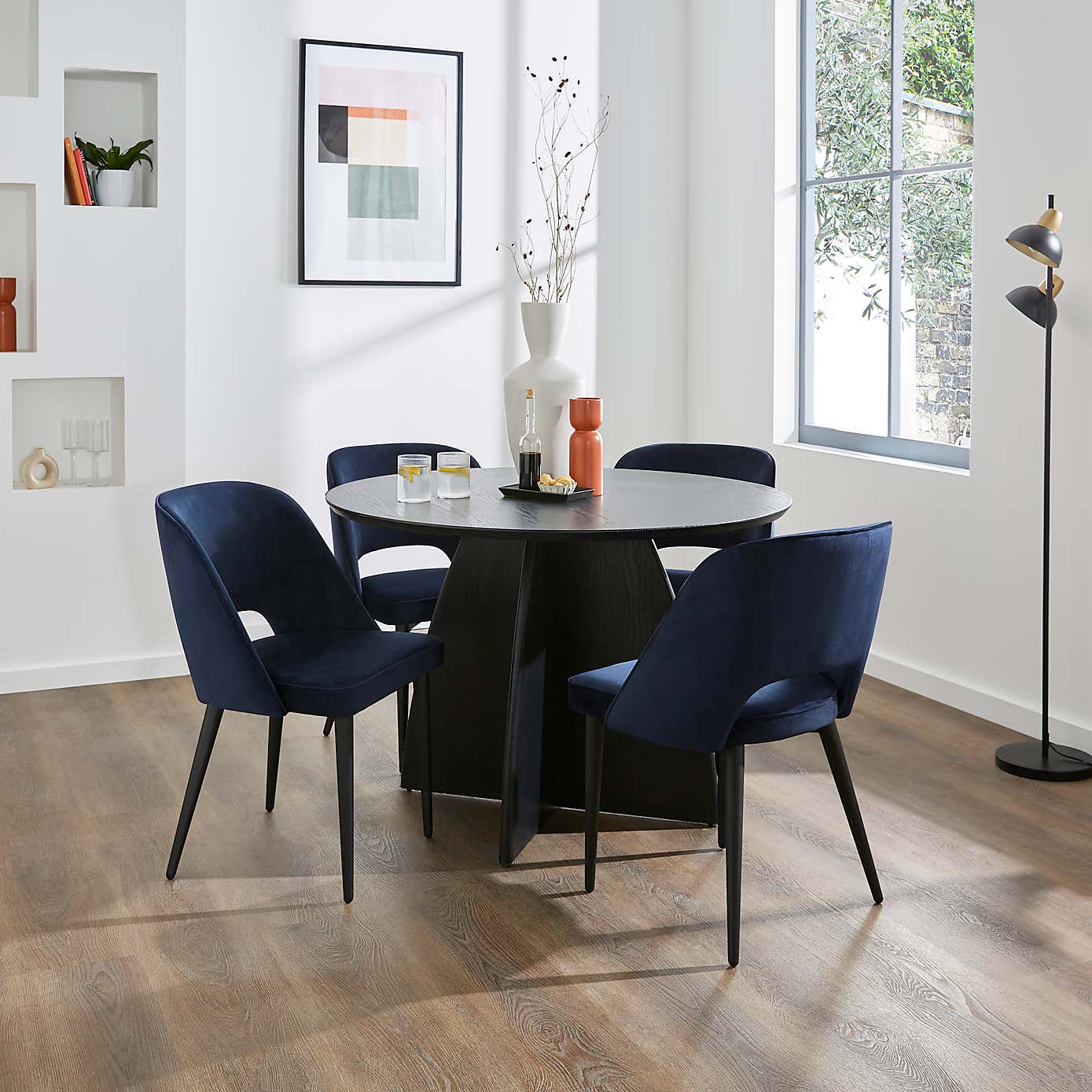 Lillia Velvet Dining Chair