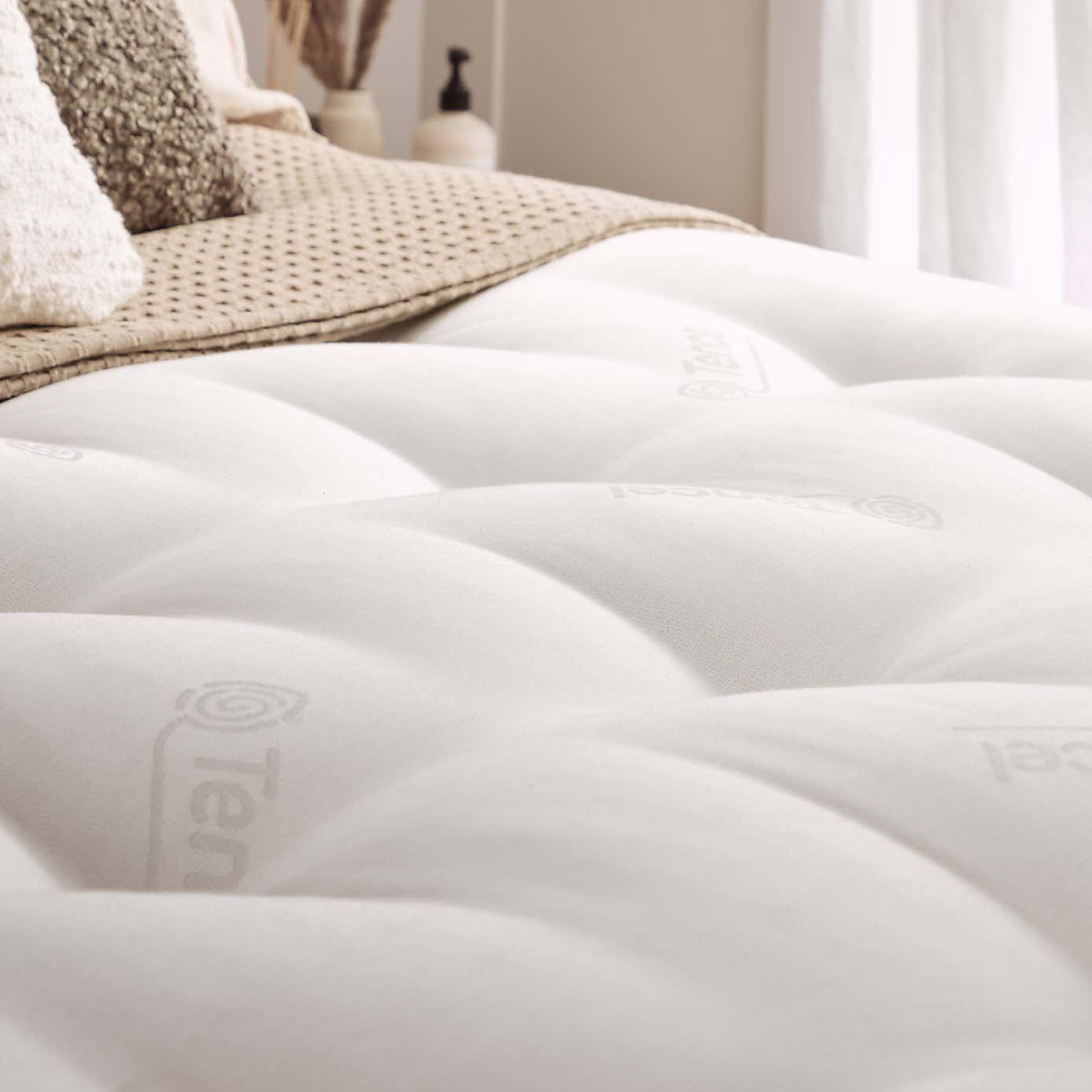 Silentnight Wool Naturals 2200 Pocket Mattress