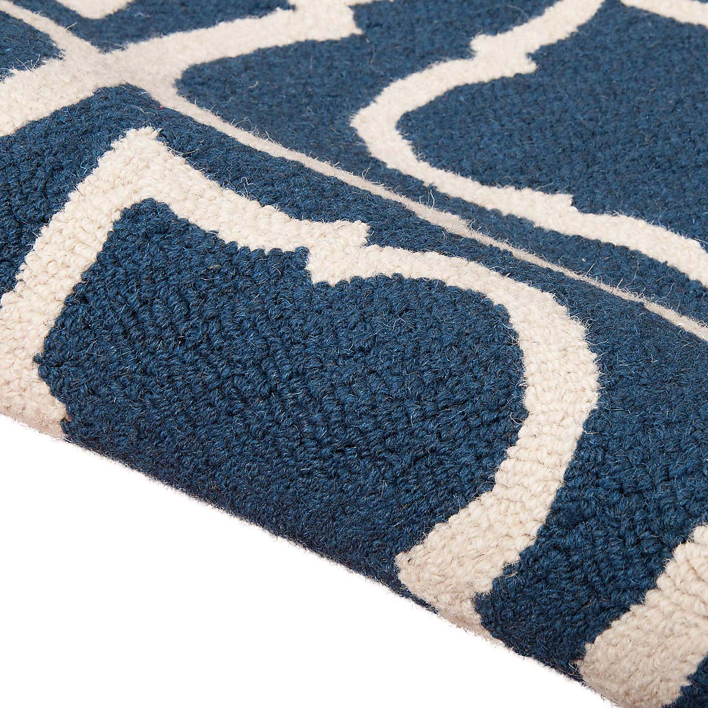 Linear 15 Rug