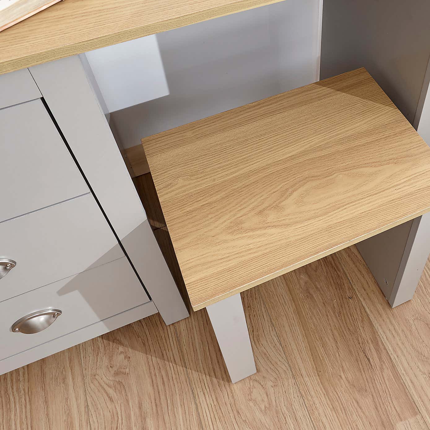 Lancaster Dressing Table Stet