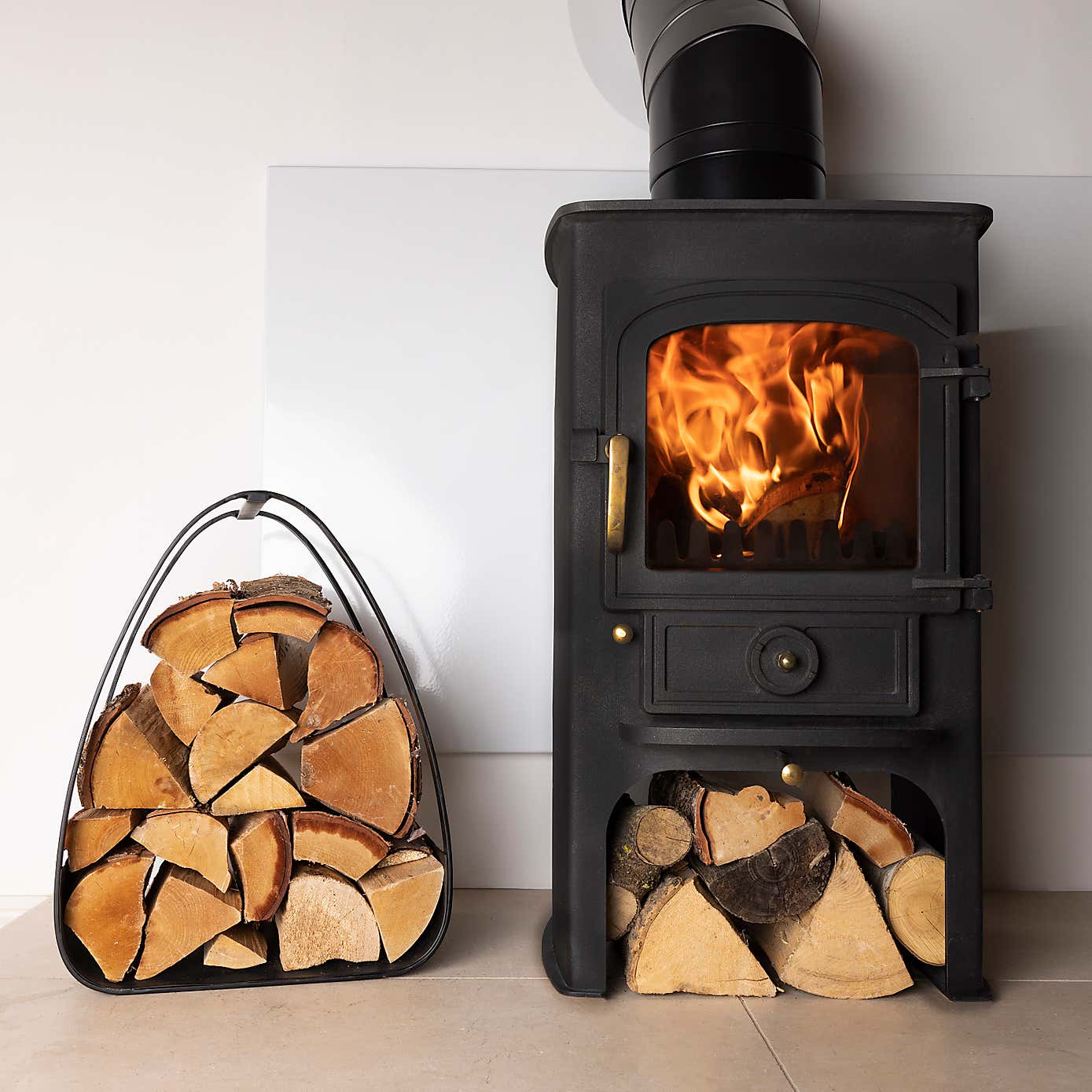 Snug - Fireside Larch Iron Firewood Hold