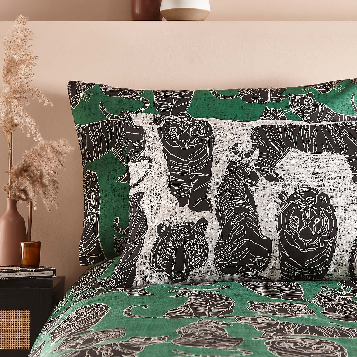 furn. Wildcat Duvet Cover Set Jungle Green