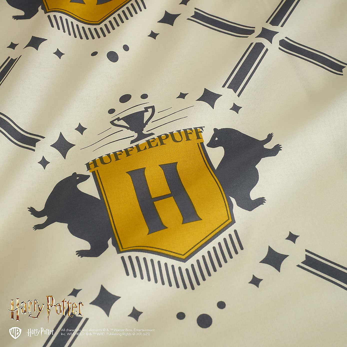 Harry Potter Hufflepuff Reversible Duvet Cover and Pillowcase Set