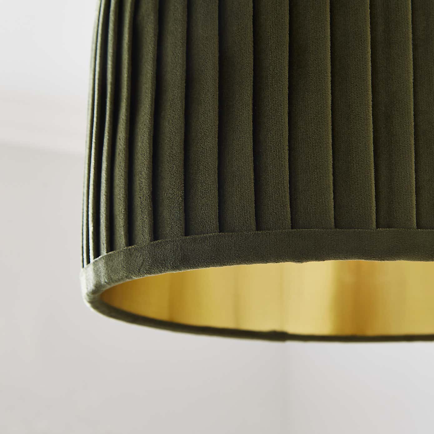 Sawyer Pleated Velvet Drum Lamp Shade