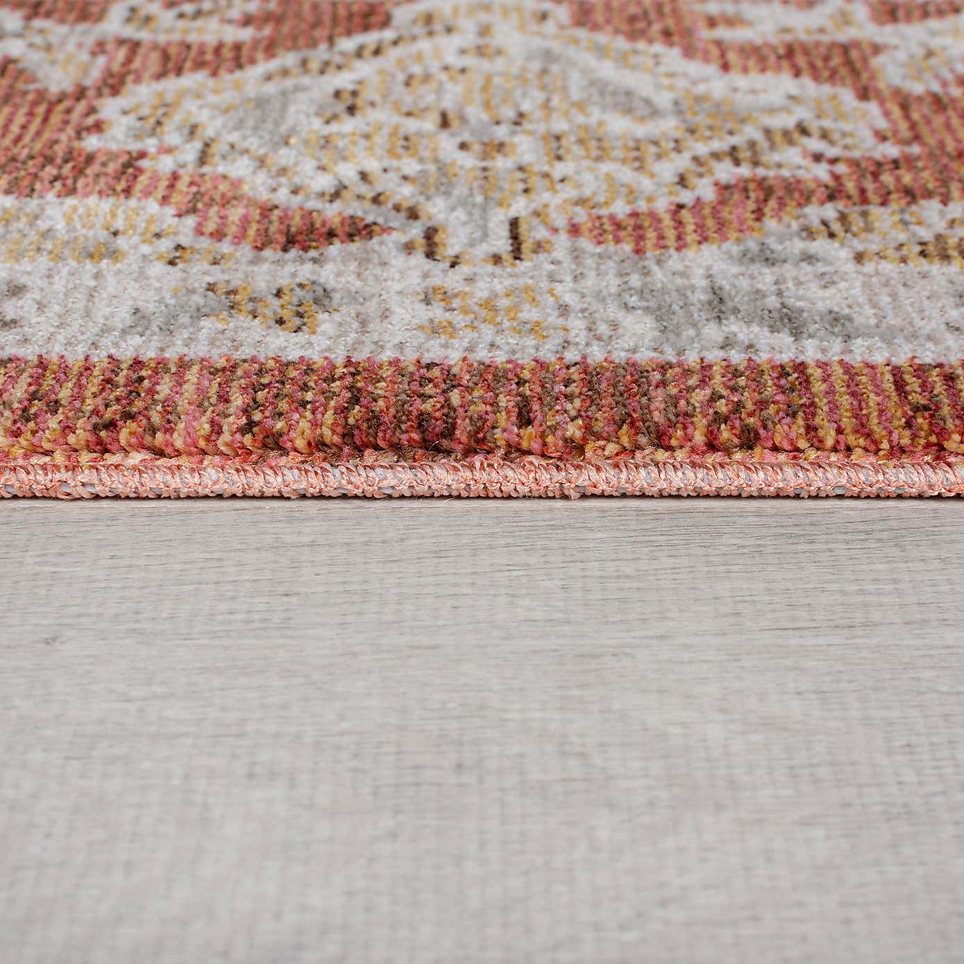 Soraya Traditional Runner