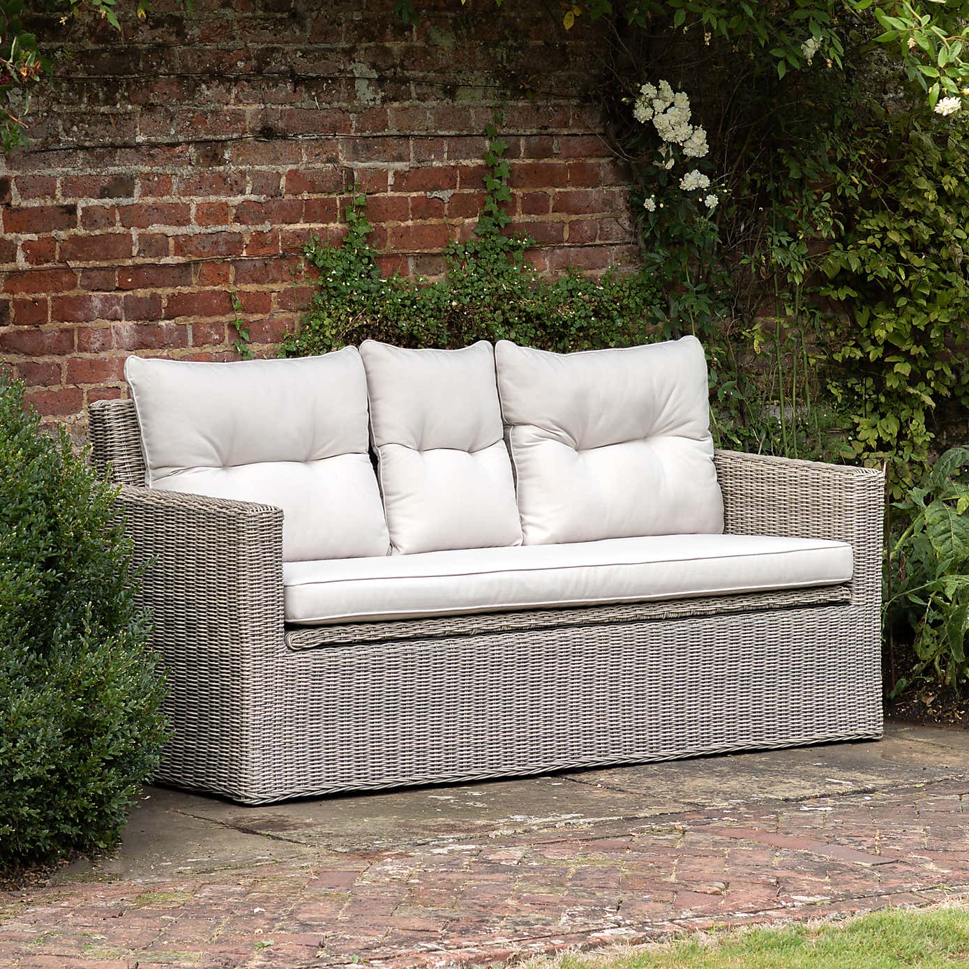 Cedar & Sage Ortona Outdoor 2 Seater Storage Sofa
