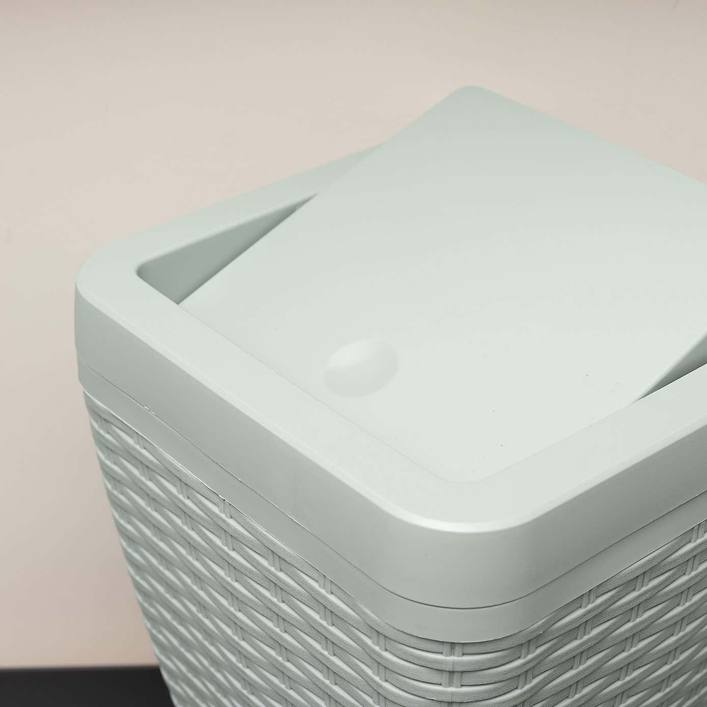 Addis Rattan Sage Toilet Brush & Bin Set