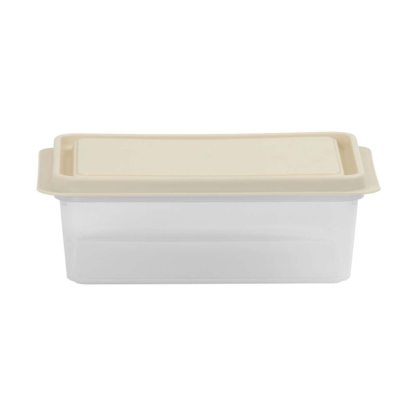 Studio Plastic 2L Food Storage Box