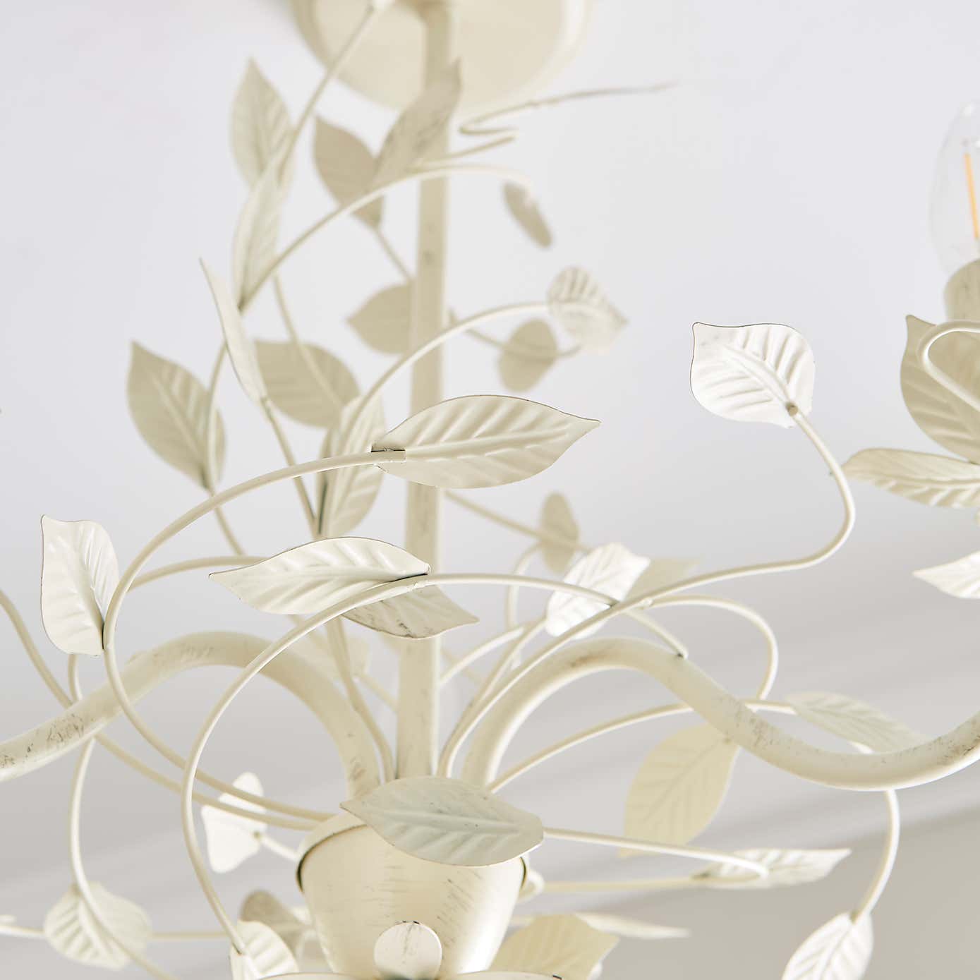 Chantelle Floral 3 Light Chandelier