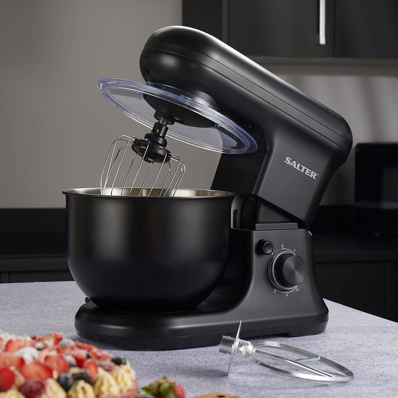 Salter Kuro Stand Mixer Black