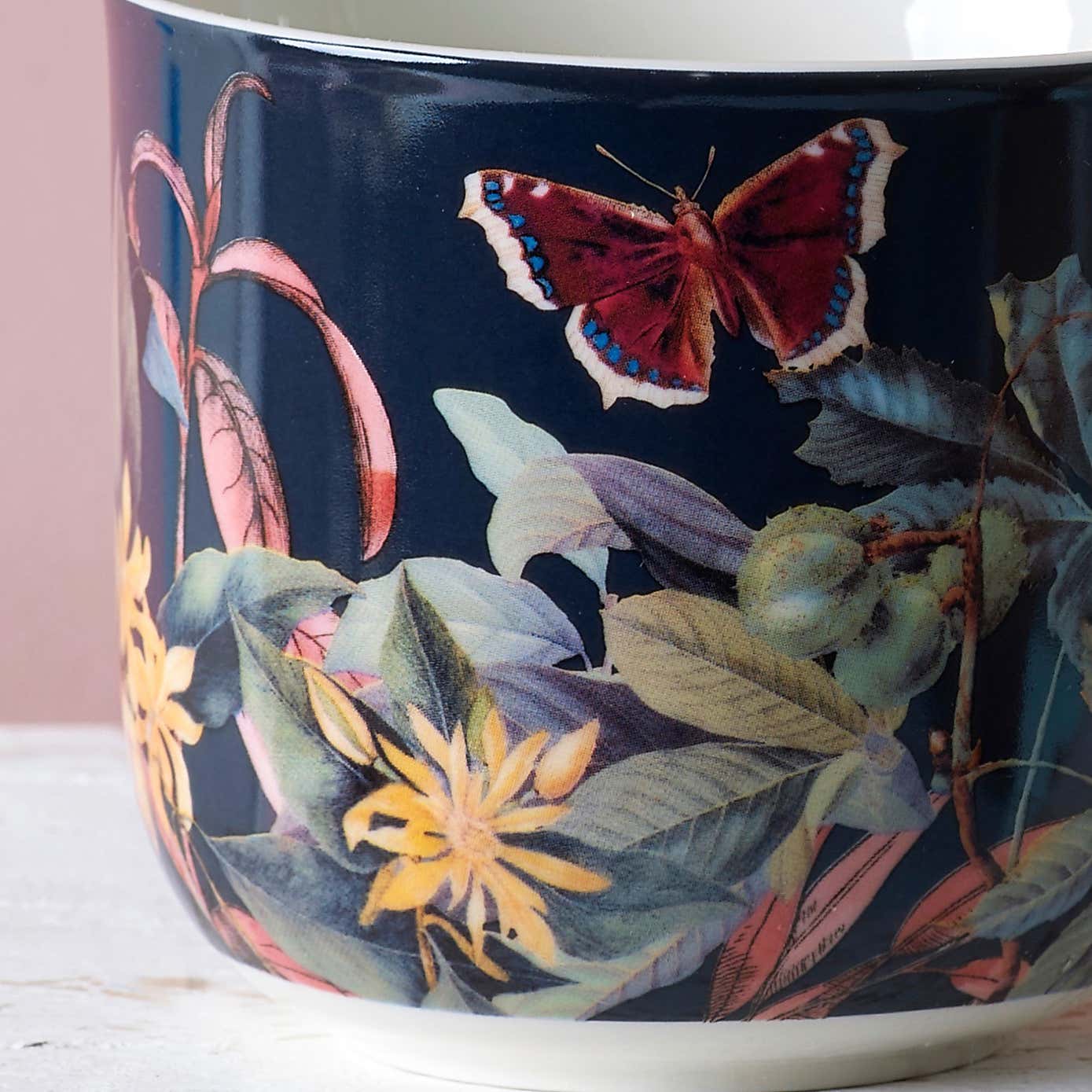 Set of 2 Kew Midnight Floral Mugs