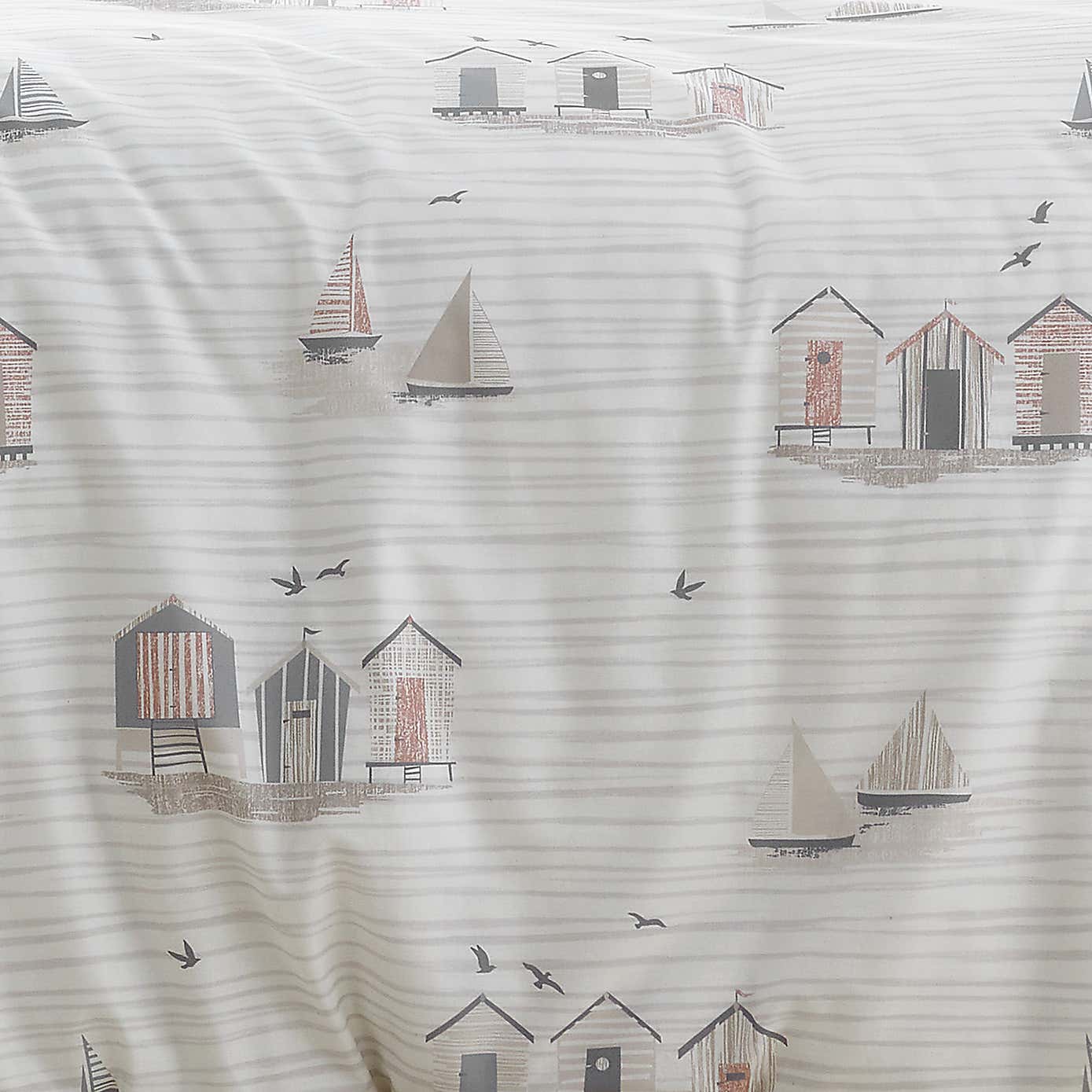 Fusion Beach Huts Duvet Cover and Pillowcase Set