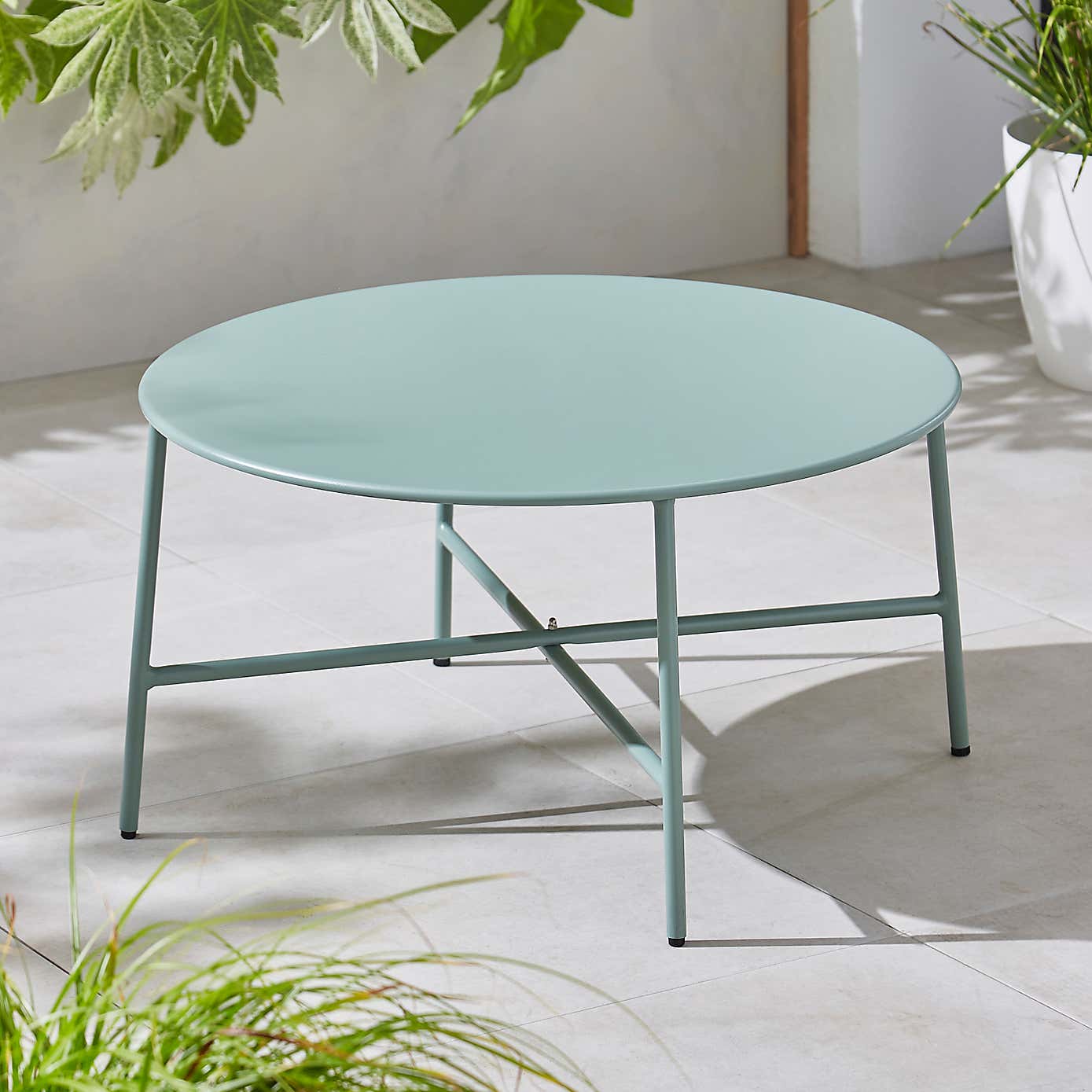 Steel Garden Coffee Table, Lilypad