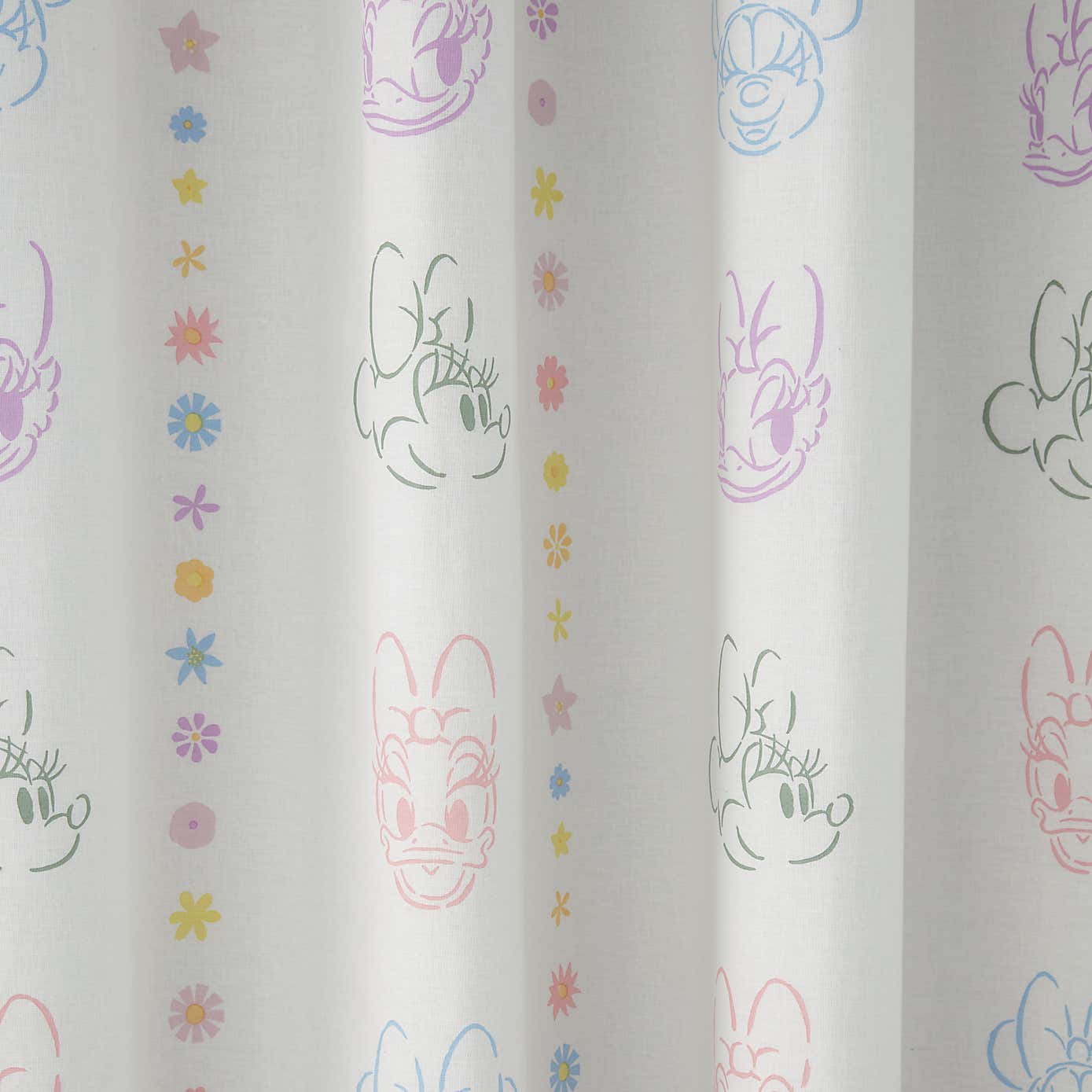 Disney Minnie Mouse & Daisy Duck Blackout Eyelet Curtains