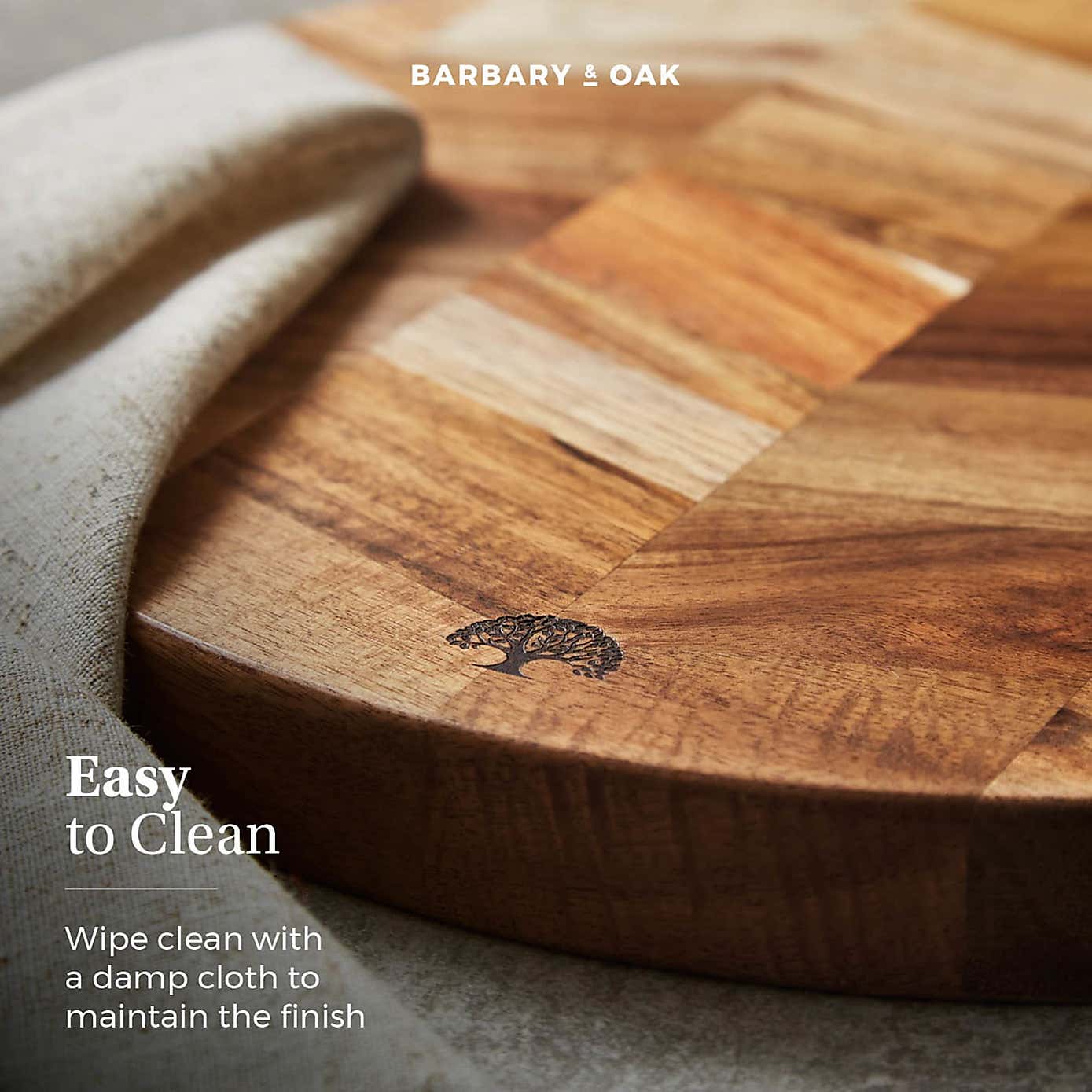 Barbary & Oak Acacia Wood Round Chopping Board
