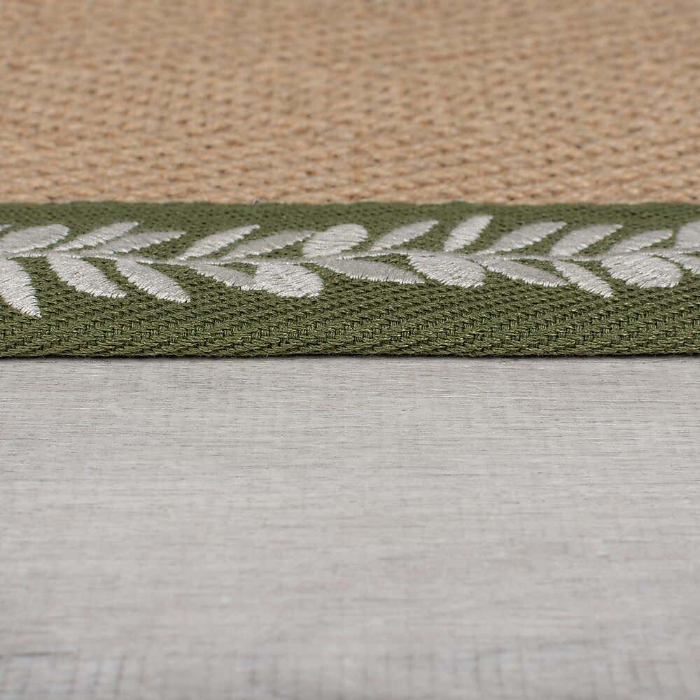Embroidered Herringbone Border Rug