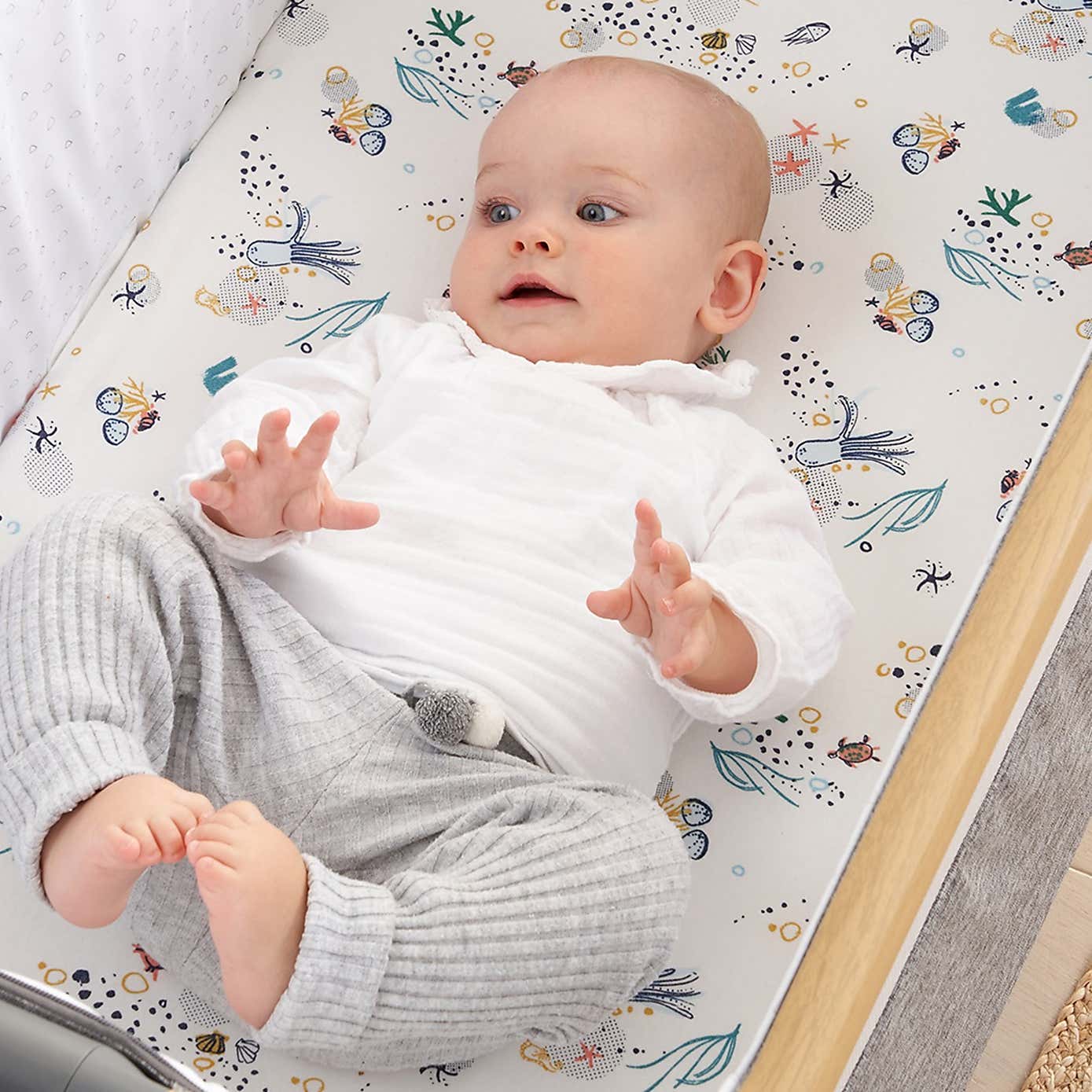 Tutti Bambini Bedside Crib Starter Pack