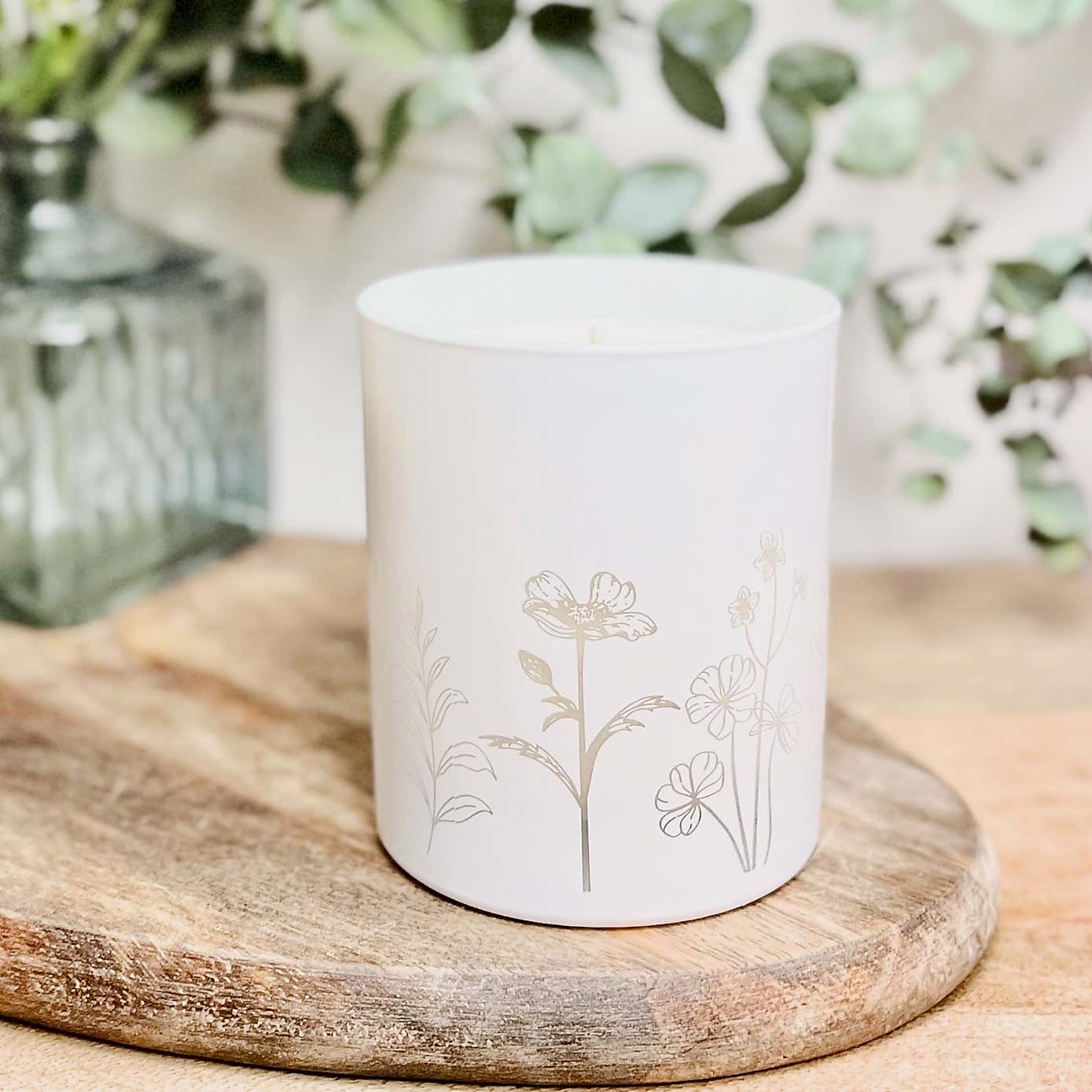 Atelier 38 Spring Engraved Candle