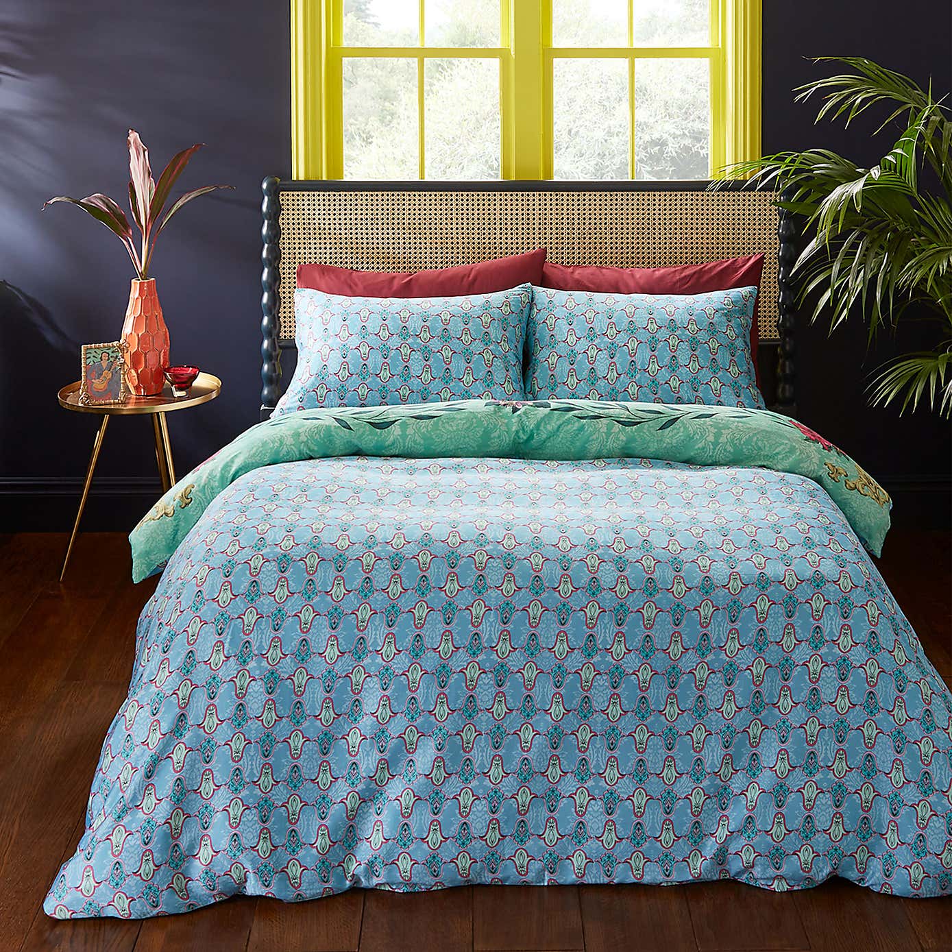 Matthew Williamson Paradise Parrot Duvet Cover & Pillowcase Set