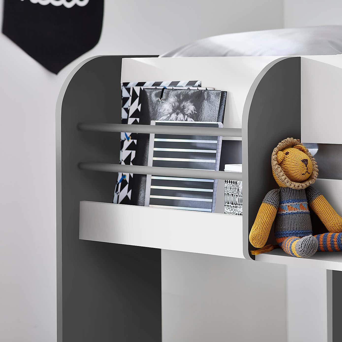 Mars Bunkbed and Underbed Trundle