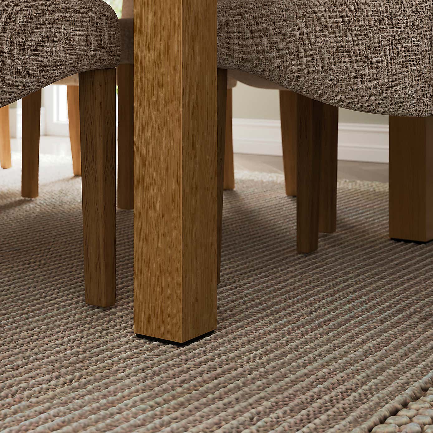 Harlington 8-10 Seater Extendable Dining Table, Oak