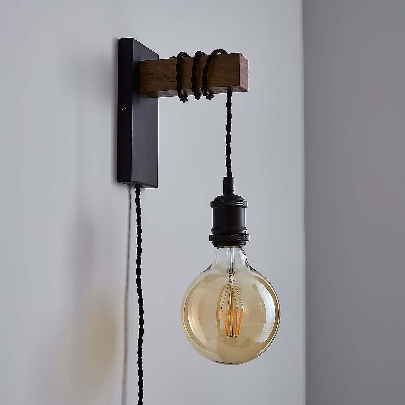Fulton Easy Fit Plug in Wall Light