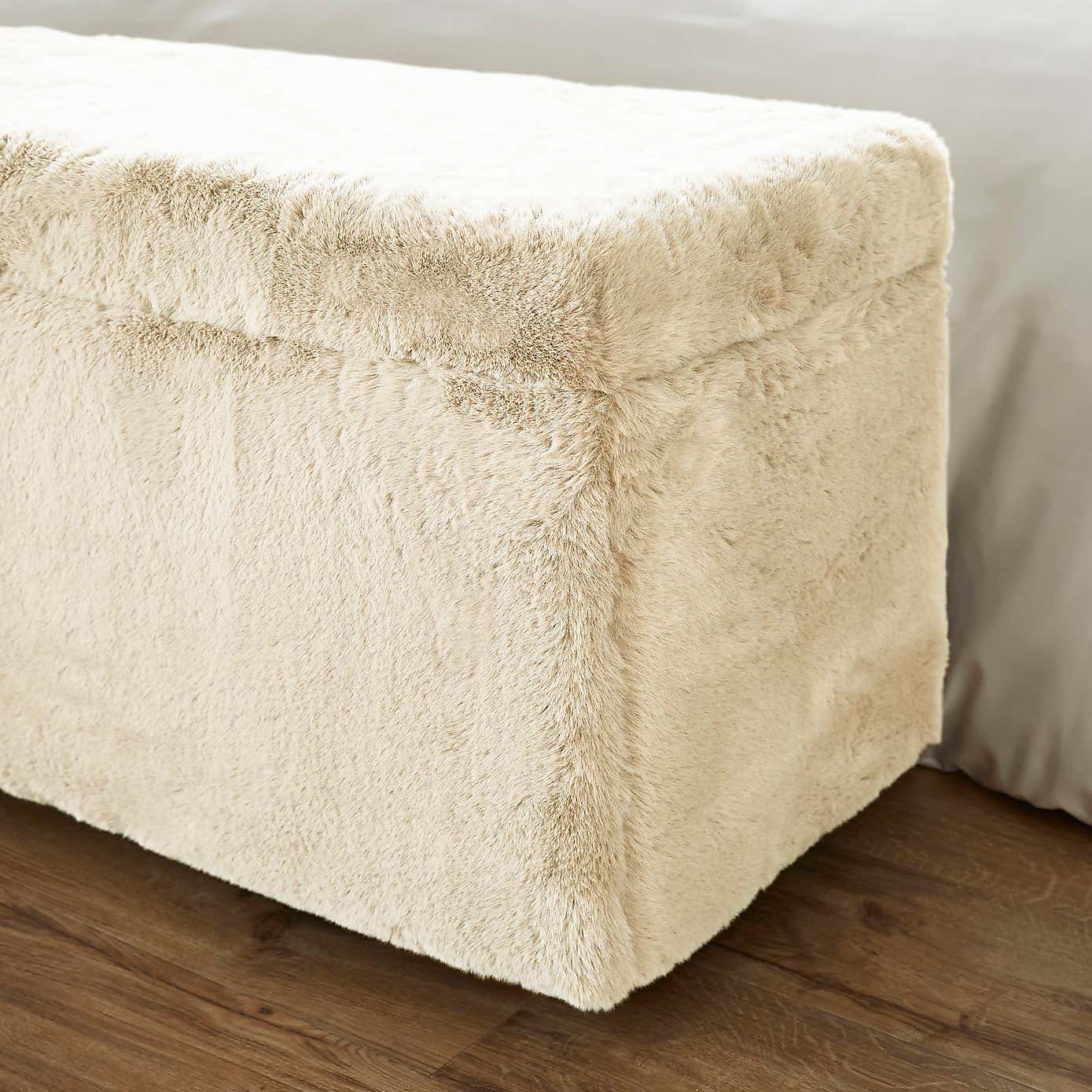 Elysia End of Bed Ottoman, Faux Fur